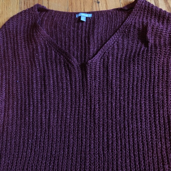 Top - Picture 3 of 3